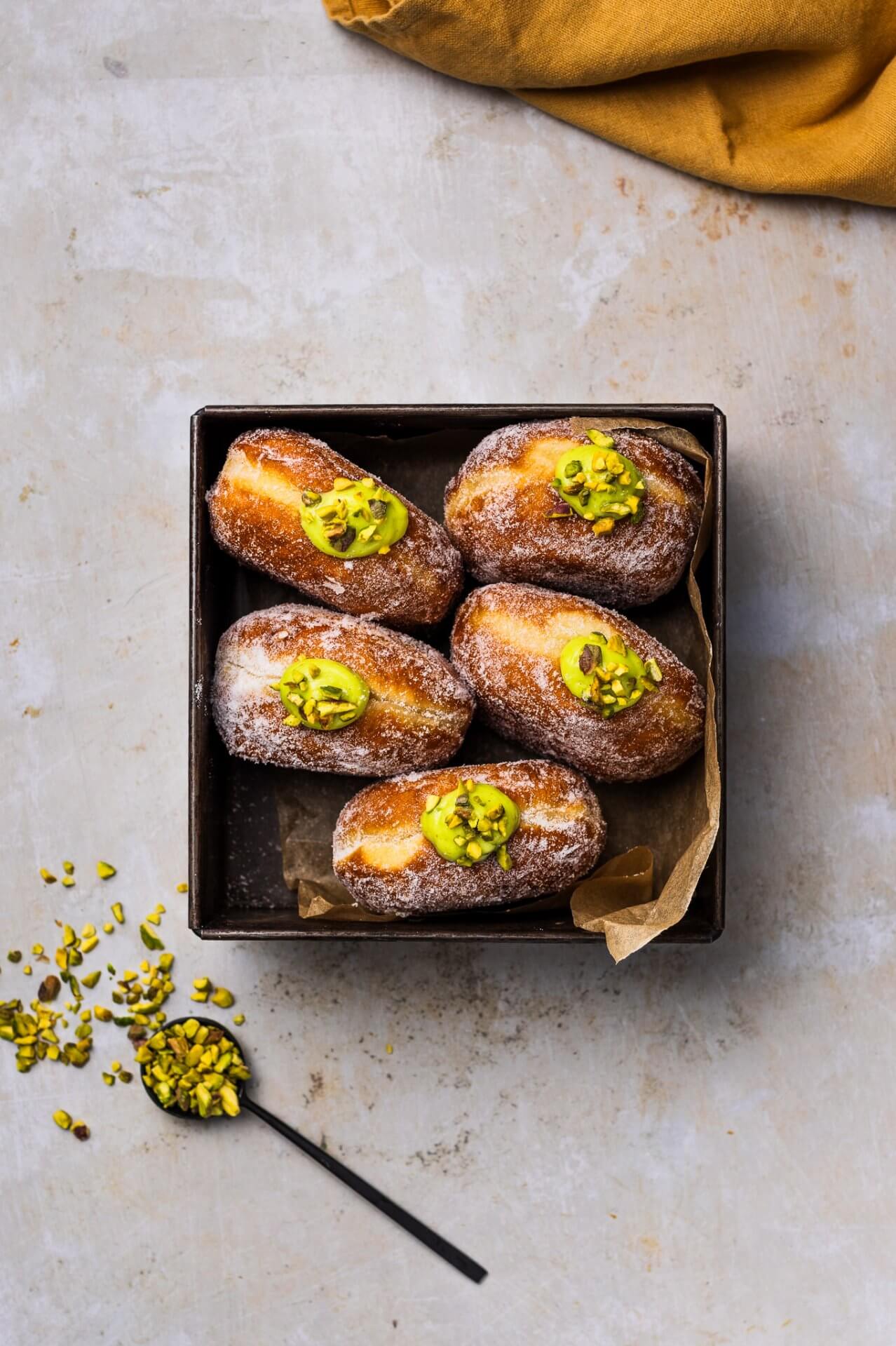 Pistachio Doughnut