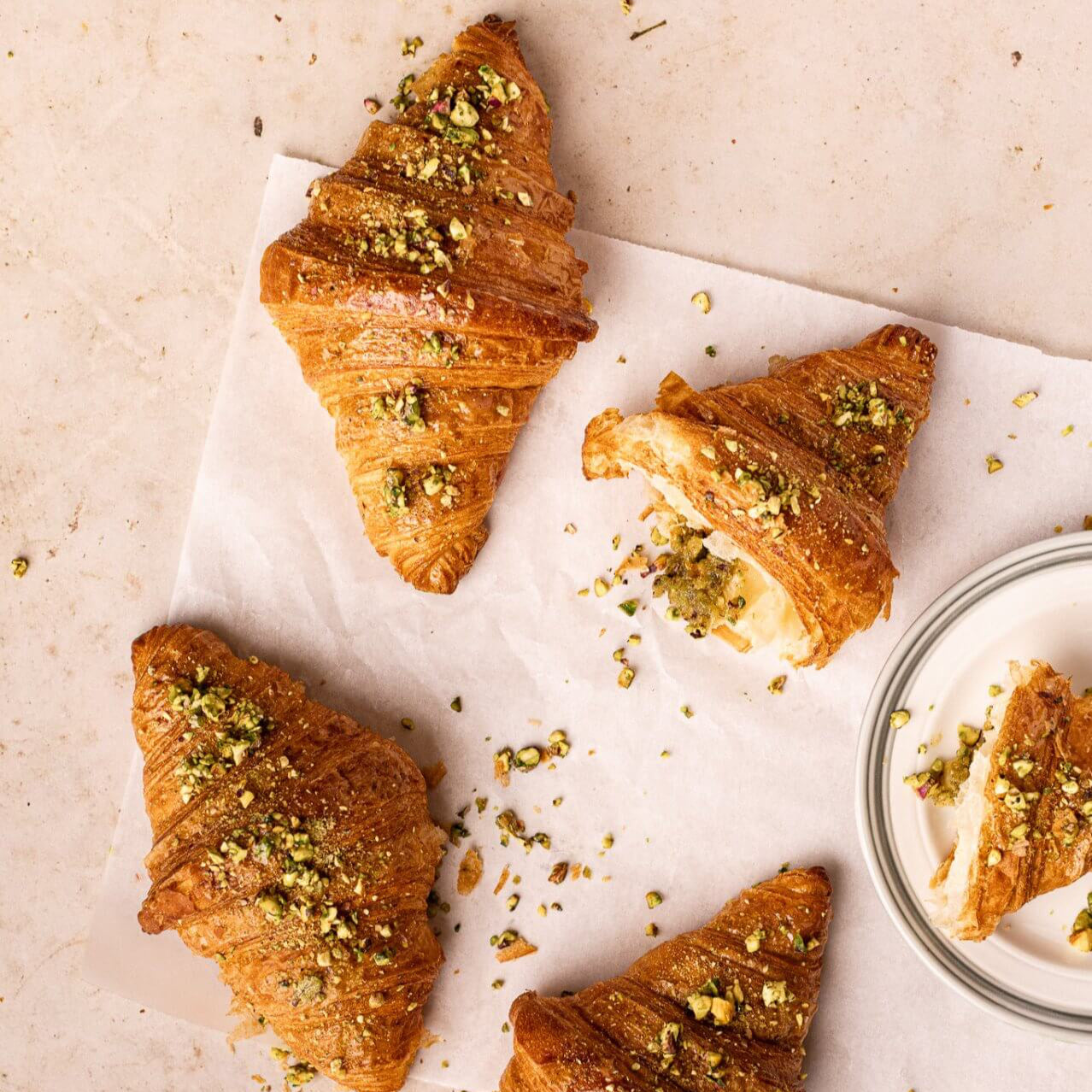 Pistachio Croissant